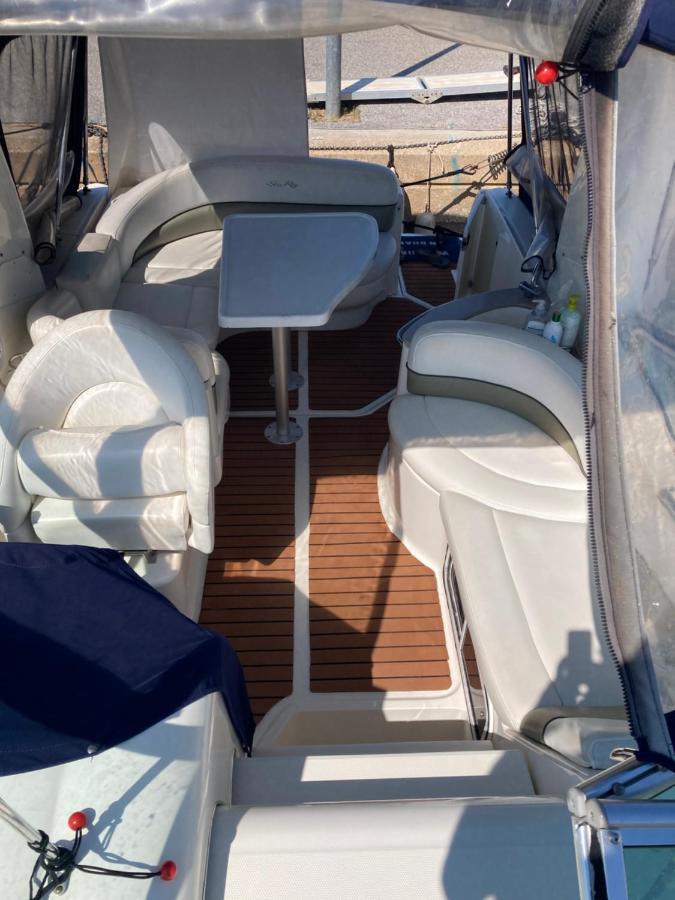 Hebergement Insolite Sur Un Bateau A Quai Hotel La Londe-les-Maures Exterior foto